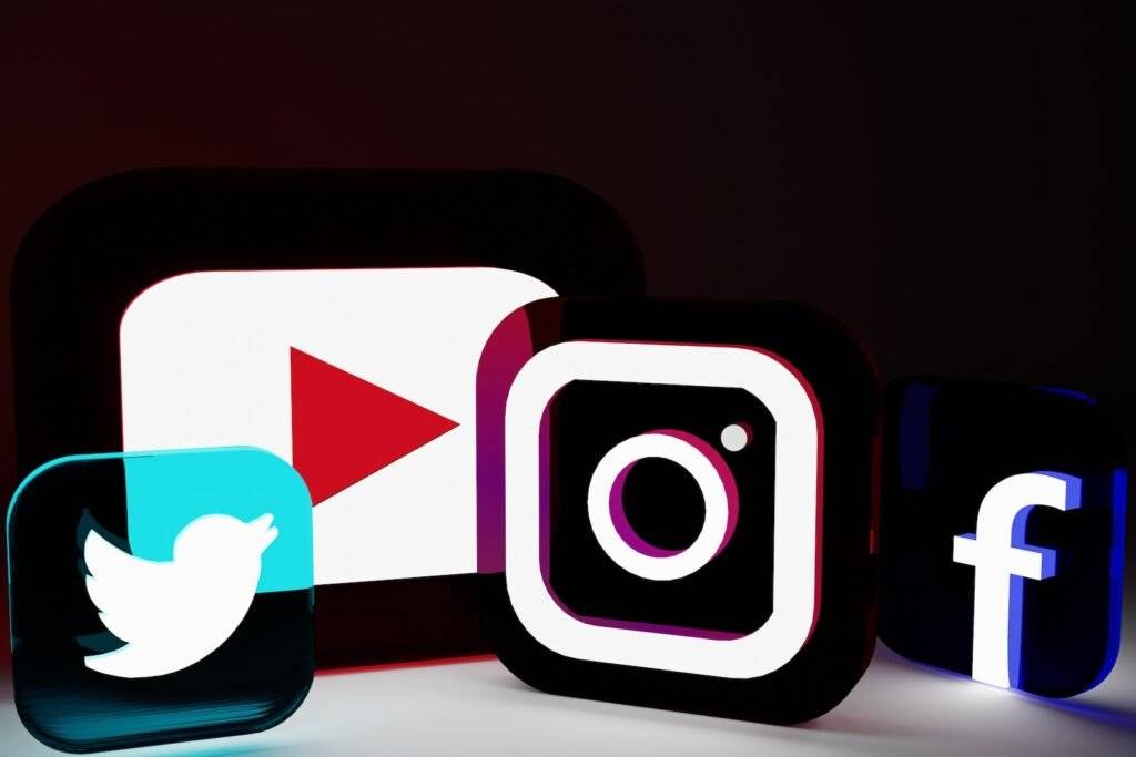Leveraging Social Media Platforms for Link Building