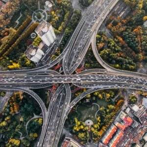 Ranking and Traffic: A Battle of the gods